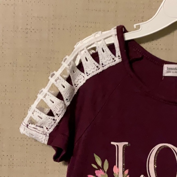 Beautees Burgundy Love Tee with Lace Sleeves - Picture 3 of 10